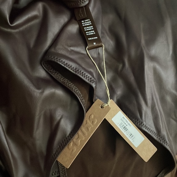 SKIMS Faux Leather Wet Jersey Bodysuit in Cocoa - Picture 4 of 4